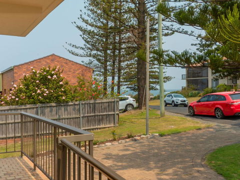 Beachside On Twentieth - Accommodation Sunshine Coast 3