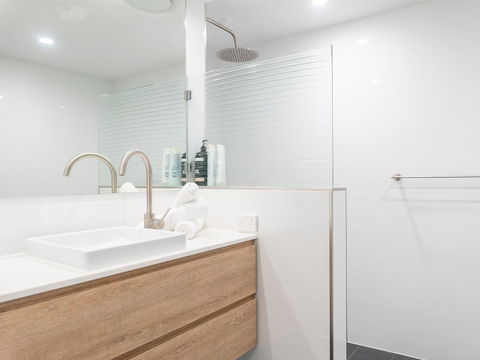 Beachside On Twentieth - Accommodation Sunshine Coast 2