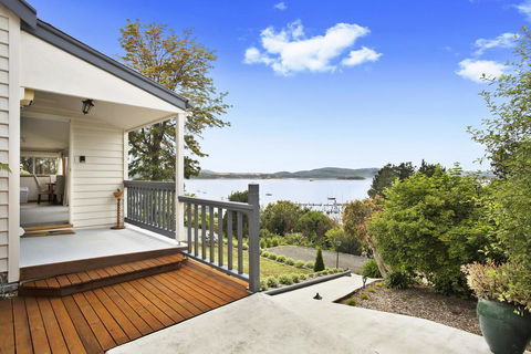 Beauty Point - Hosted By: L'Abode Accommodation - Accommodation Sunshine Coast 2
