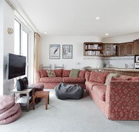 Beehive 14 - Accommodation Sunshine Coast