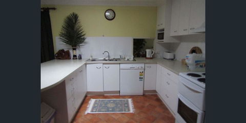 Bellara Holiday Home - Accommodation Sunshine Coast 3