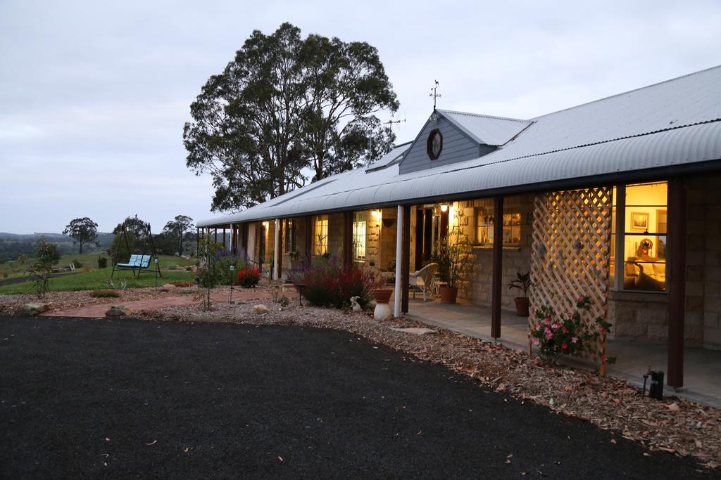 Kippaxs NSW Accommodation Sunshine Coast