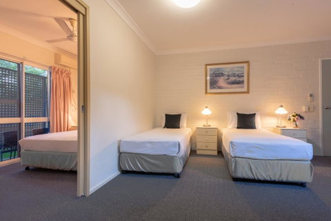 Benson Court Motel - Accommodation Sunshine Coast 2