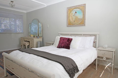 Berrara's Home Away From Home - Accommodation Sunshine Coast 1