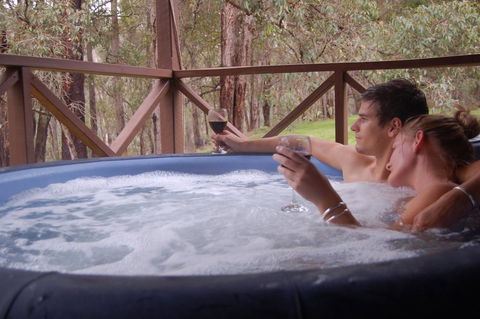 Beyonderup Falls Adult Retreat - Accommodation Sunshine Coast 0