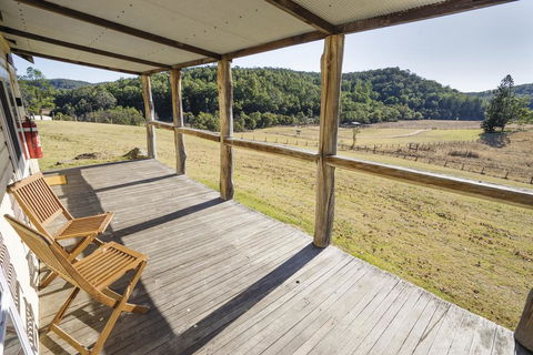 Big Yango House - Accommodation Sunshine Coast 2