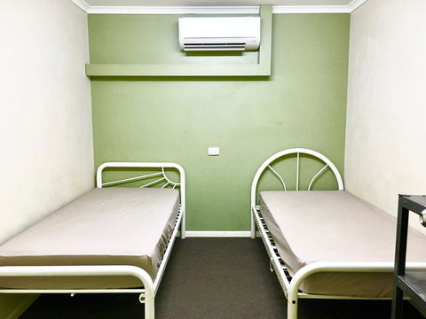 Bigfoot Backpackers - Accommodation Sunshine Coast 2