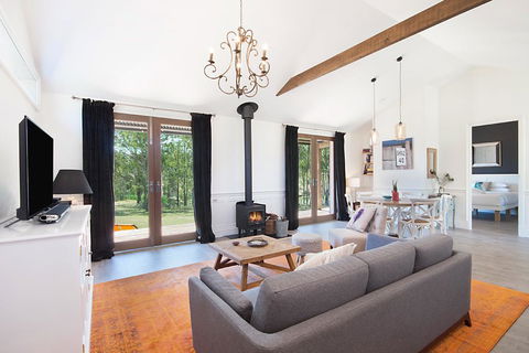 Block Eight Hunter Valley - Accommodation Sunshine Coast 0