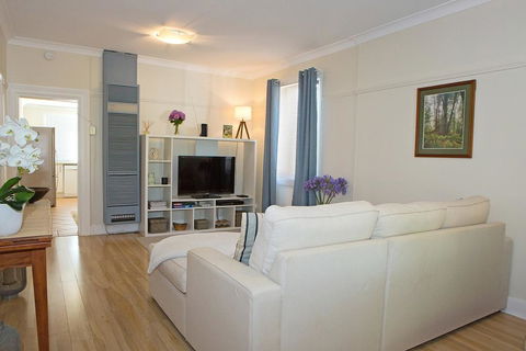 Blue And White Nile - Accommodation Sunshine Coast 2