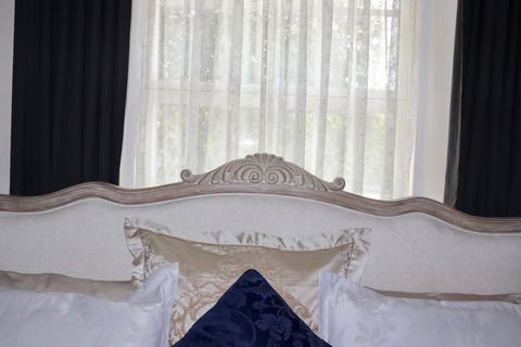 Blue Bell Inn - Accommodation Sunshine Coast 2
