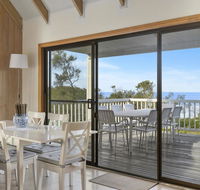 Blue Oar Beach House - Accommodation Sunshine Coast