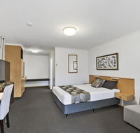 Blue Shades Motel - Accommodation Sunshine Coast