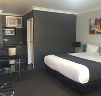 Blue Violet Motor Inn - Accommodation Sunshine Coast
