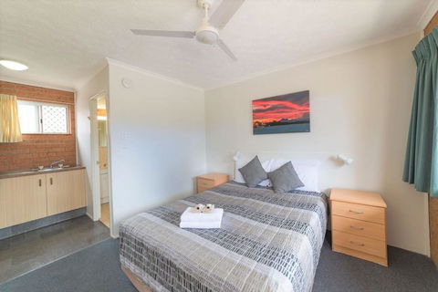 Blue Waters Motel - Accommodation Sunshine Coast 3