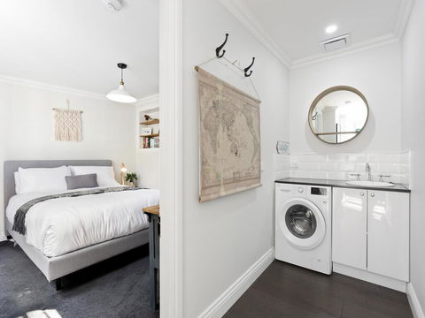 Bluestone Cottage Launceston-hosted By: LAbode - Accommodation Sunshine Coast 2
