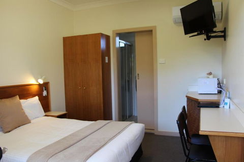 The Pioneer Way Motel - Accommodation Sunshine Coast 2