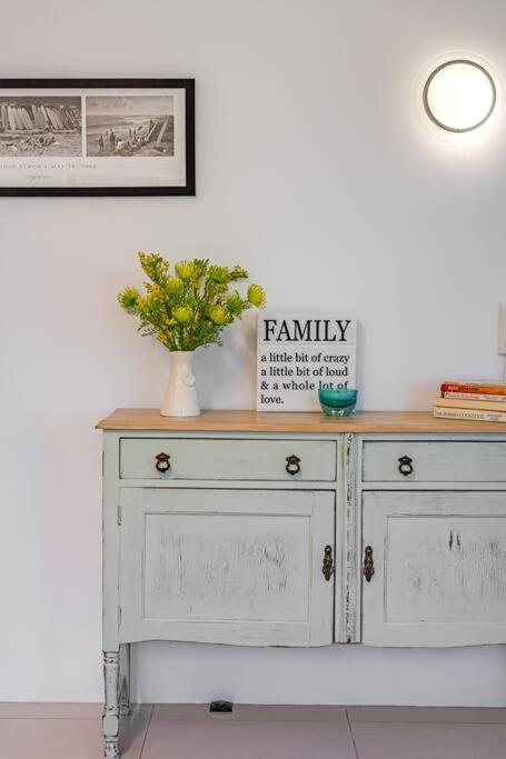 Waterfront Bliss In Margate - 30 Min From Brisbane - Accommodation Sunshine Coast 2