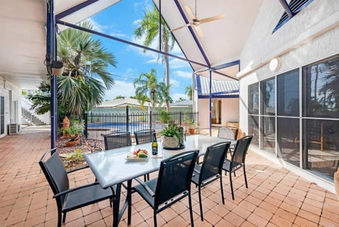 An Absolute Poolside Break By Casuarina Beach - Accommodation Sunshine Coast 1