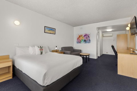 Zebra Motel - Accommodation Sunshine Coast 2