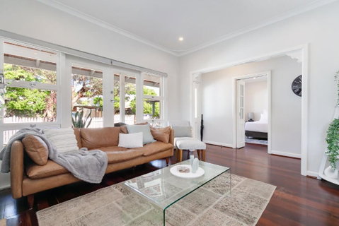 Guildford Cottage By Swan Bnb Management - Accommodation Sunshine Coast 1