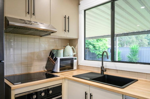 Yankavilla - Yankalilla - C21 SouthCoast Holidays - Accommodation Sunshine Coast 3
