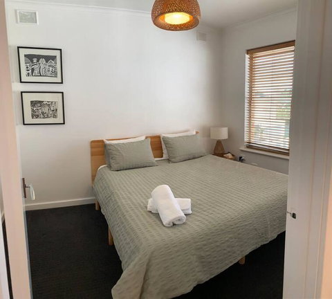 Yarrumla Beach Lodge - Accommodation Sunshine Coast 3