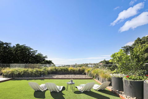 YAWA1B - Bellevue Hill Penthouse - Accommodation Sunshine Coast 3