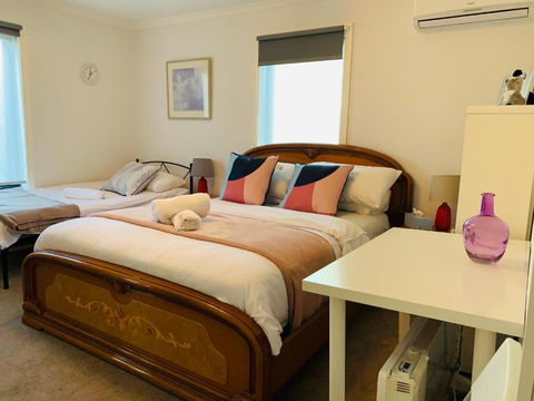 Yes Home - Accommodation Sunshine Coast 3