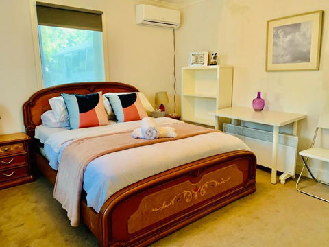 Yes Home - Accommodation Sunshine Coast 2