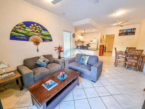 ZEN CITY Modern 1-BR City Apt Near Mindal Markets - Accommodation Sunshine Coast 3
