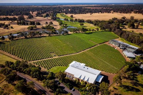 Busselton Jetty + Train Ride + Winery + Scenic Drive Full Day Tour - Accommodation Sunshine Coast 3