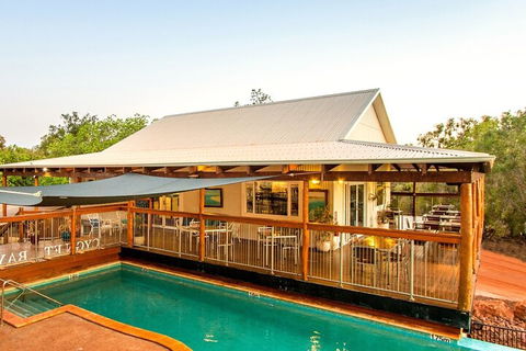 Giant Tides Tour - Cygnet Bay Pearl Farm - Accommodation Sunshine Coast 3