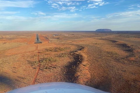 Scenic Flight: Uluru Rock Blast - Accommodation Sunshine Coast 4
