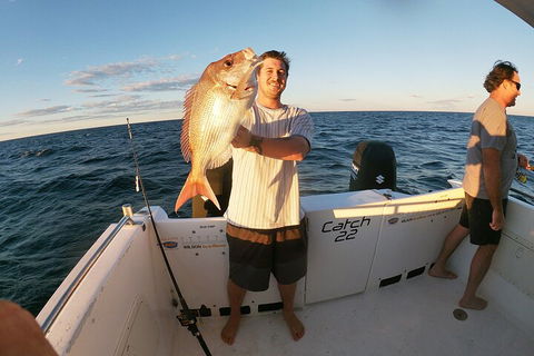 3/4 Day 7 Hour Offshore Fishing Charter - Accommodation Sunshine Coast 3