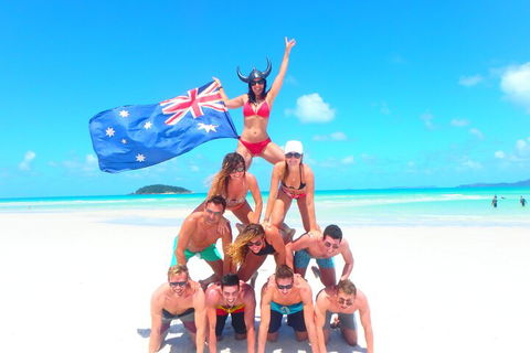 Sail, Snorkel, SUP & Kayak Charter Whitsundays - Accommodation Sunshine Coast 3