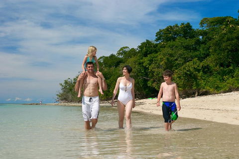 Green Island Discovery Including Glass Bottom Boat Tour Departing Cairns - Accommodation Sunshine Coast 1