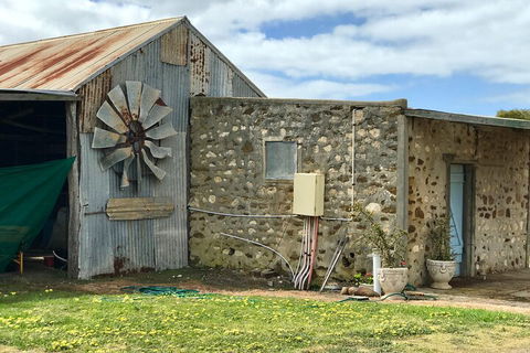 Kangaroo Island Half Day Food And Wine Trail Tour - Accommodation Sunshine Coast 1