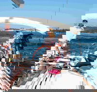 Sydney Harbour Luxury Sailing Trip including Lunch - Accommodation Sunshine Coast