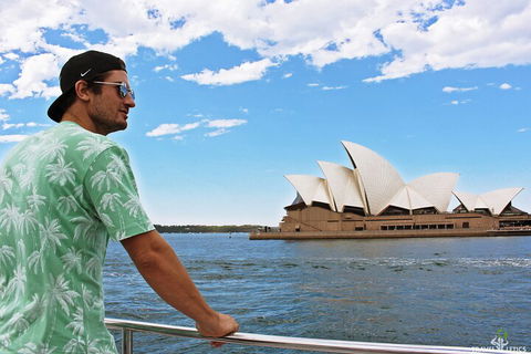 Sydney Harbour Hop-on Hop-off Cruise - Accommodation Sunshine Coast 3