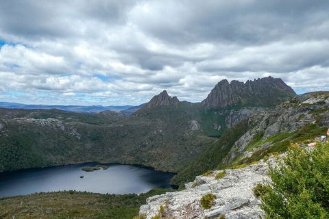 6 Day Trek The Cradle Mountain Overland Track - Accommodation Sunshine Coast 2