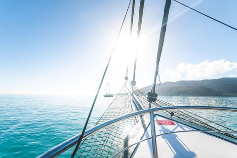 2 Night Whitsunday Islands Cruise On New Horizon From Airlie Beach - Accommodation Sunshine Coast 2