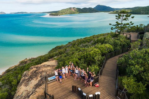 2-Day Whitsundays Sailing Adventure: Summertime - Accommodation Sunshine Coast 3