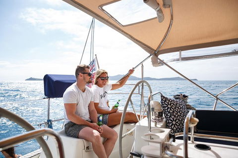 2-Night Private Charter Aboard Cruising Yacht Milady - Accommodation Sunshine Coast 3