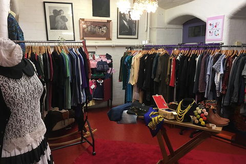 Urban Vintage Walking Tour - Accommodation Sunshine Coast 0