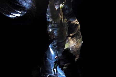 Full-Day Canyoning Experience At Stunning Empress Canyon - Accommodation Sunshine Coast 3