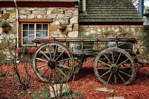 Adelaide Hills Day Tour. Winery Cellar Doors - Accommodation Sunshine Coast 5