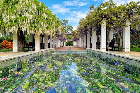 Women's History Walking Tour With Local Guide In Canberra - Accommodation Sunshine Coast 0