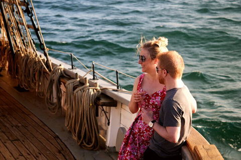 Sydney Harbour Tall Ship Wine & Canapes Evening Cruise - Accommodation Sunshine Coast 4